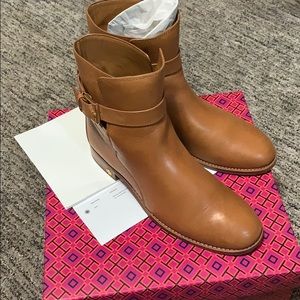 Like new Tory Burch Brooke Ankle Bootie size 9.5